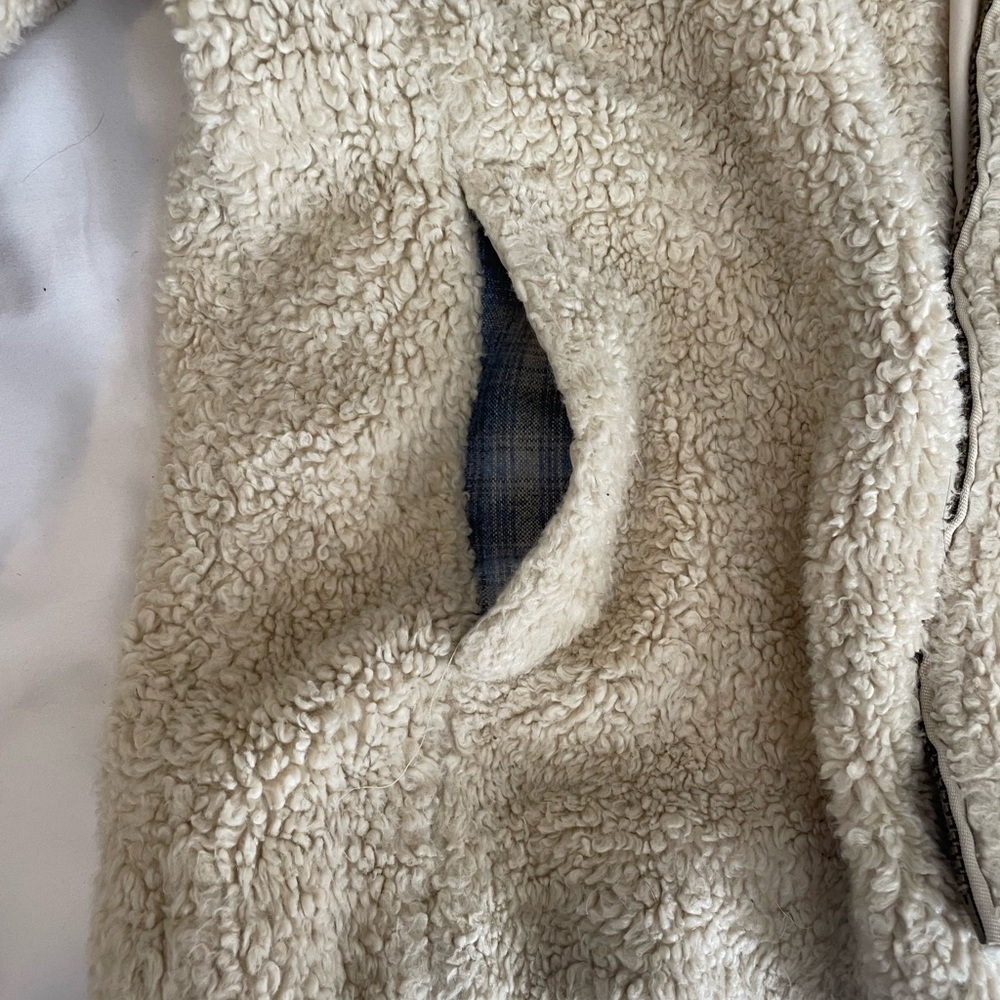 Pendleton Cream And Blue Jacket - image 3